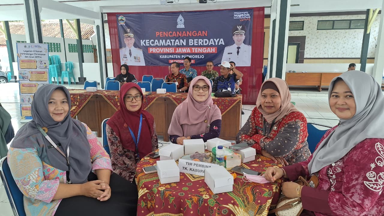 Wujudkan Kecamatan Tangguh dan Mandiri, DINSOSDALDUKKB Purworejo Dukung Pencanangan Kecamatan Berdaya 2025