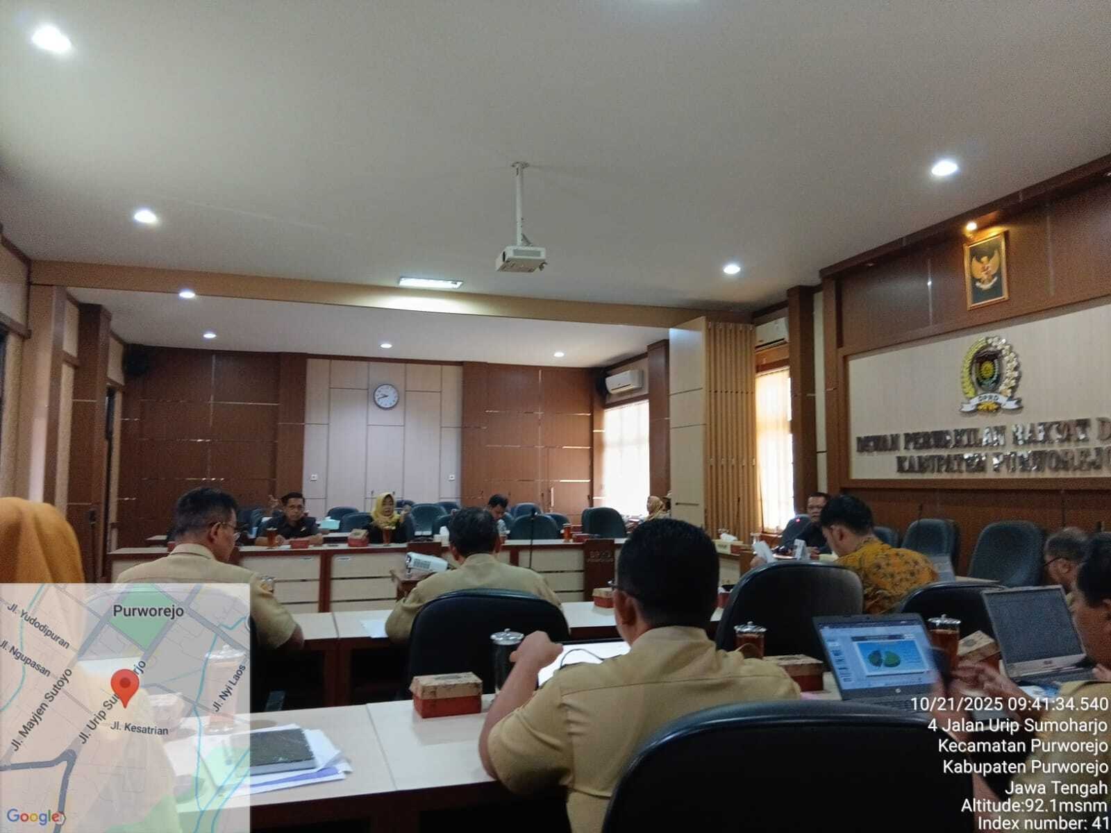 Bahas Arah Program 2026, DINSOSDALDUKKB Hadiri Rapat Banggar DPRD Purworejo