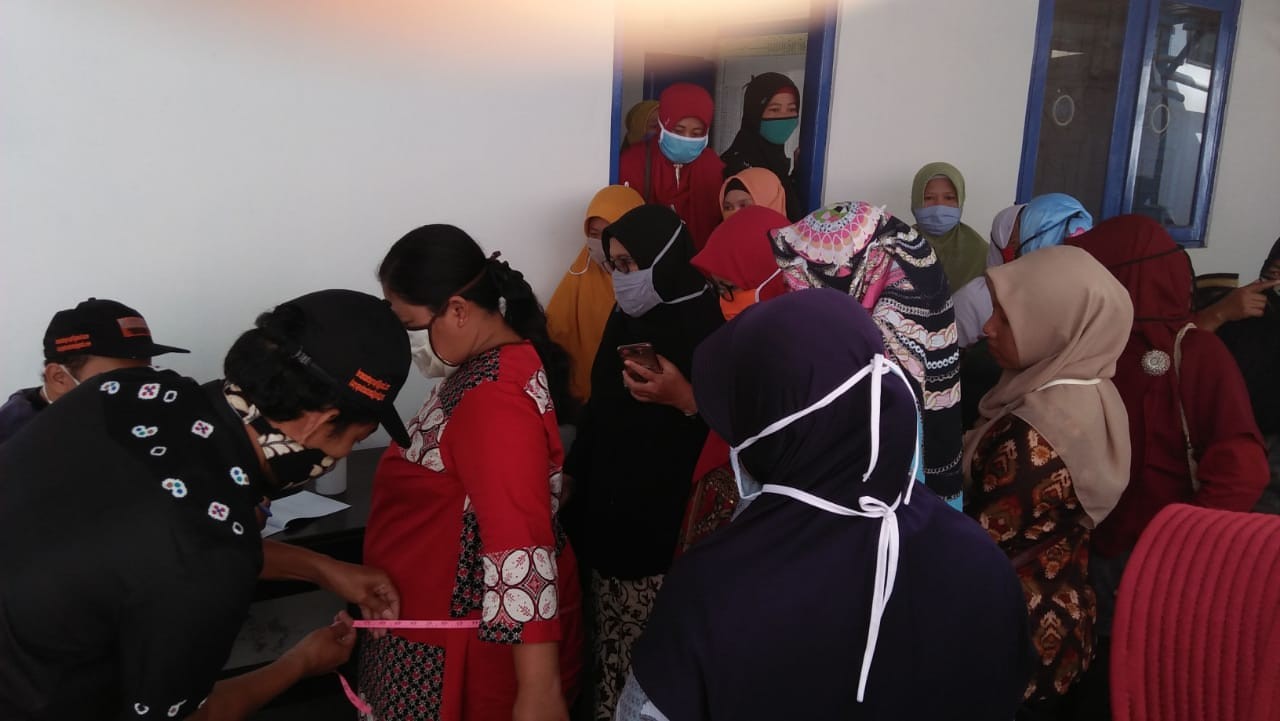 Upaya Meningkatkan Kinerja PPKBD dan Sub PPKBD di BP Bangga Kencana Kecamatan Pituruh : Pengadaan Sarana dan Prasarana Kerja baru.