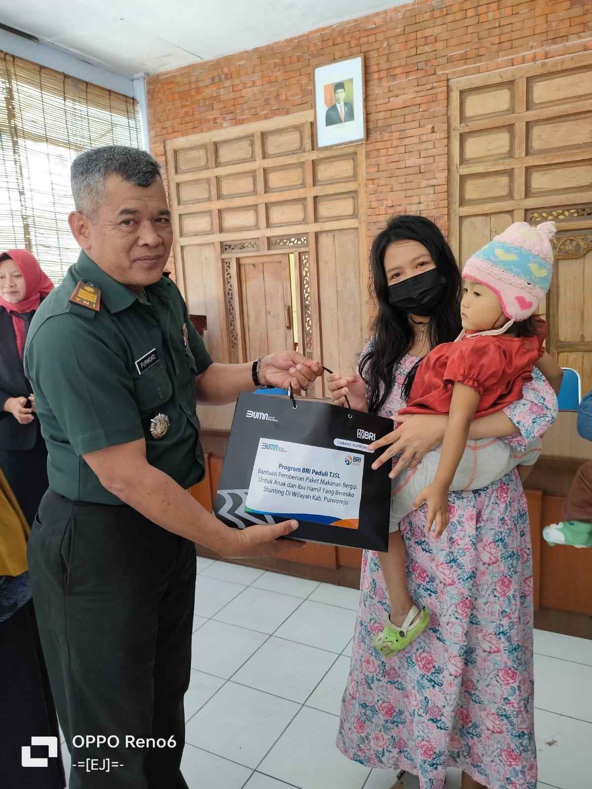 purwodadi_beri_danramil.jpg